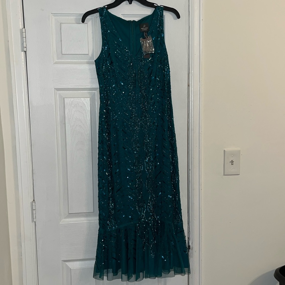Adrianna Papell Green Sequin Midi Dress Size 4